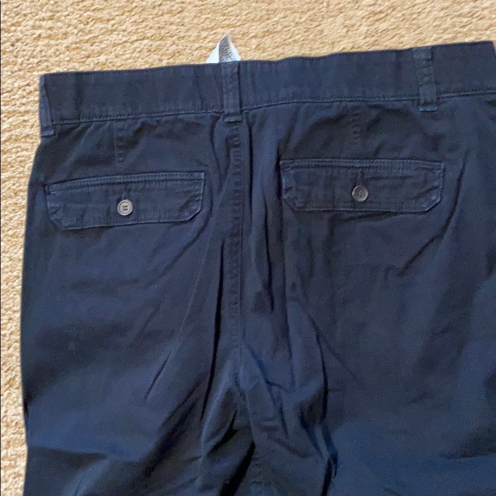 Dockers Capris - image 3